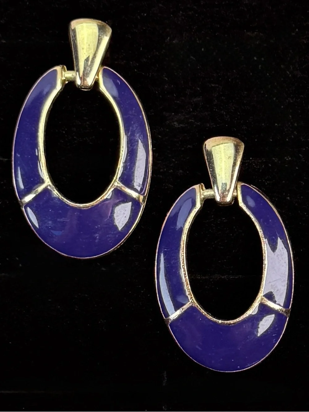Vintage Goldtone and Purple Bluish enamel pierced Earrings